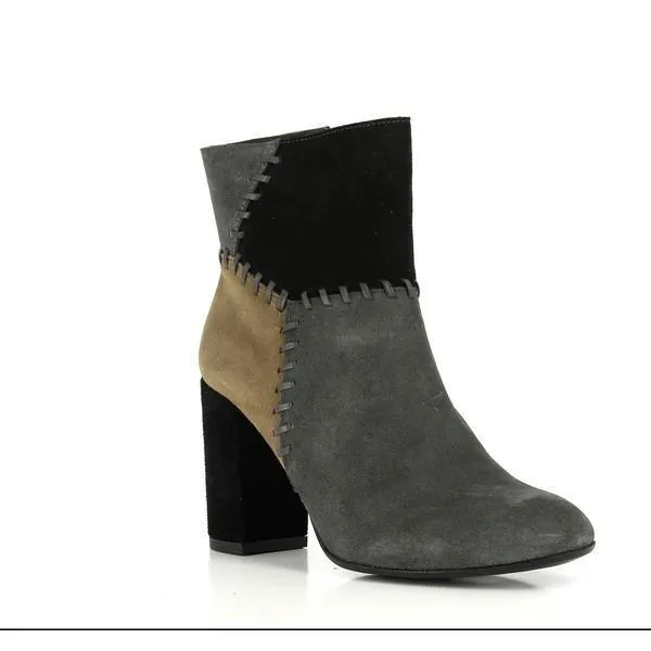 Igualados MC-17 Black, Grey & Beige Ankle Boots