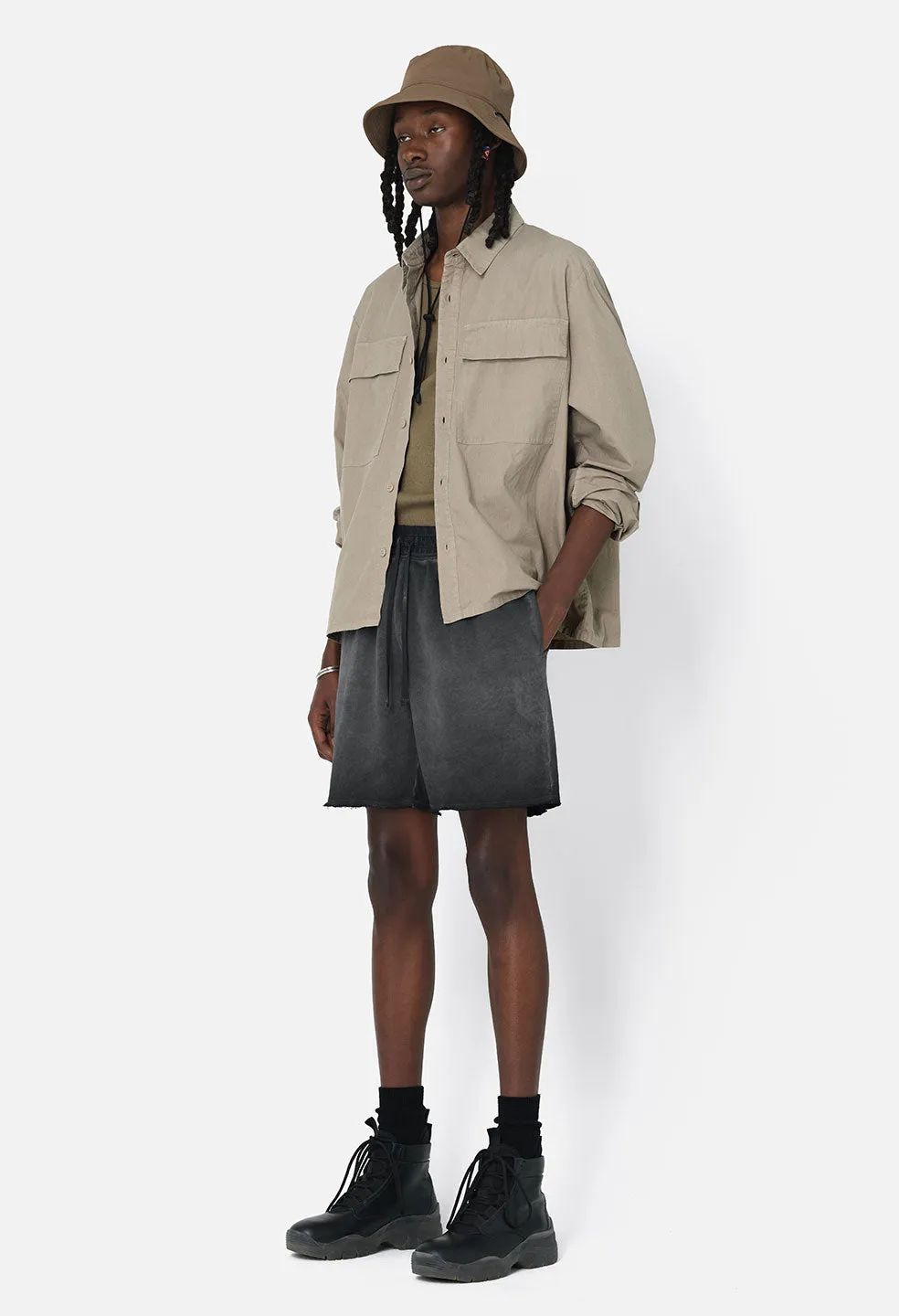 Tuck Terry Shorts / Oil Wash Black